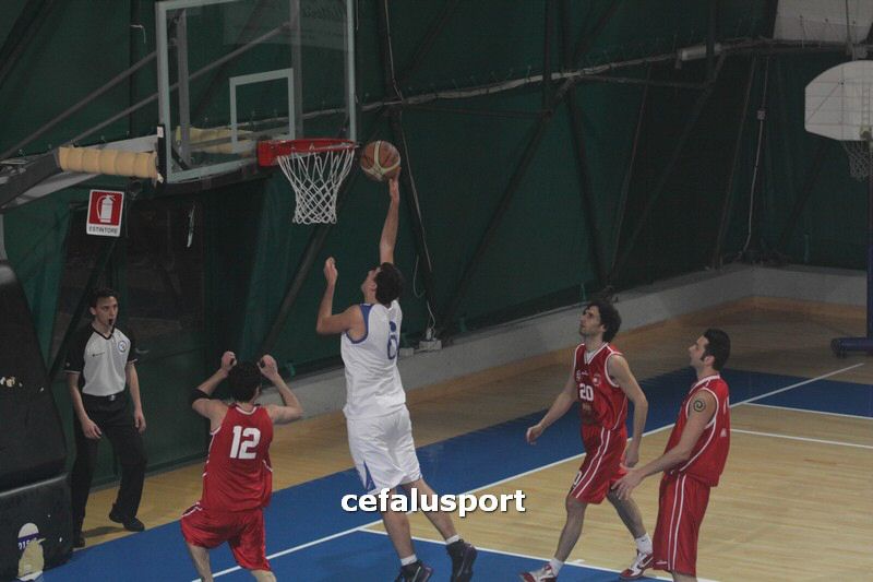 120129 Aquila 147_tn.jpg